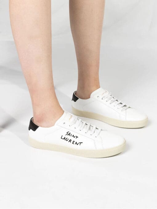 Saint Laurent Court Classic SL/06 low-top sneakers - Image 2