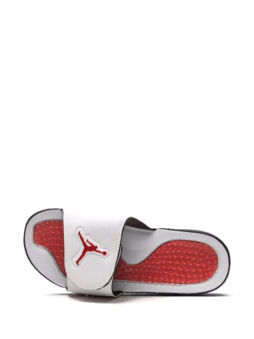 Jordan  Hydro V Retro slides - Image 4