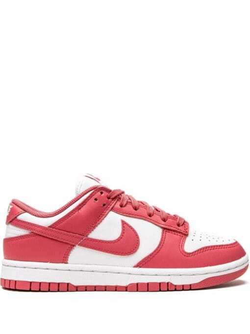 Nike Dunk Low sneakers