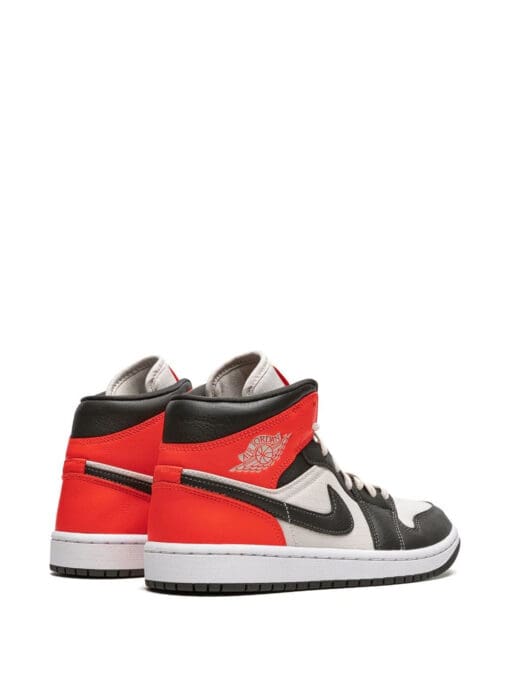 Jordan Air Jordan 1 Mid SE sneakers - Image 3