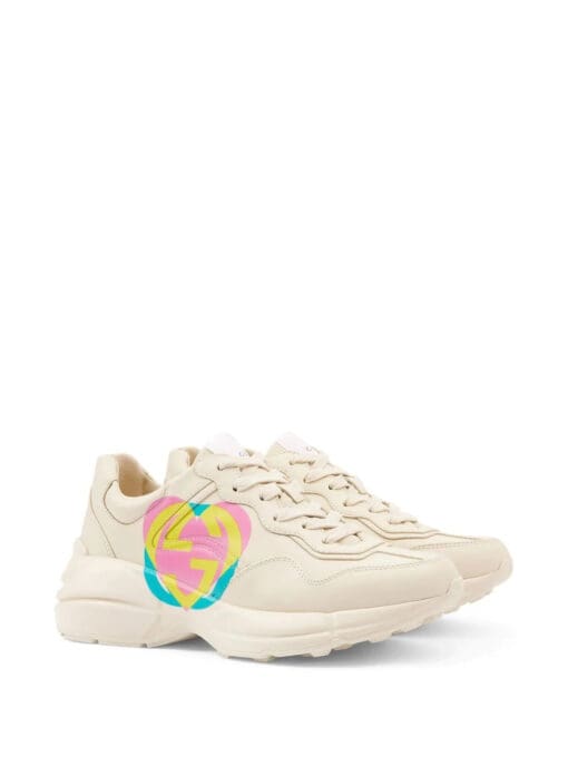 Gucci low-top Rhyton heart sneakers - Image 2