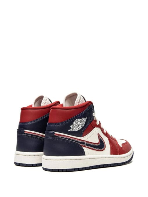 Jordan Air Jordan 1 Mid SE sneakers - Image 3