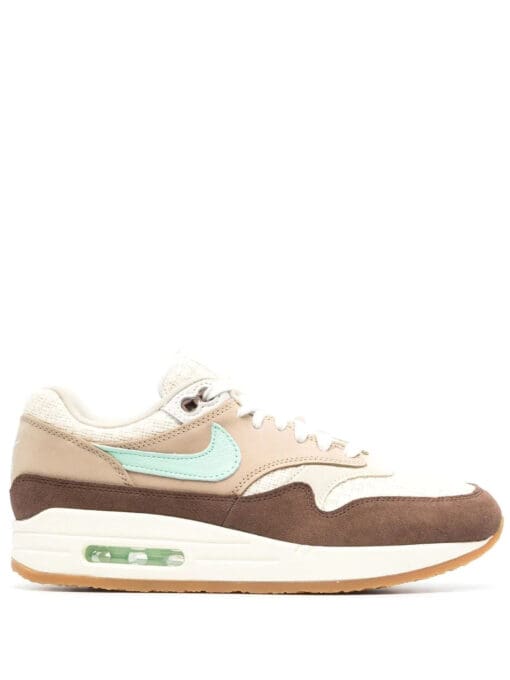 Nike Air Max 1 low-top sneakers