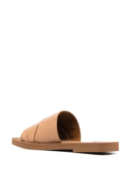 Chloé Woody embossed-logo sliders - Image 3