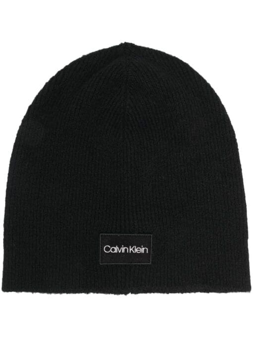 Calvin Klein  logo-patch beanie