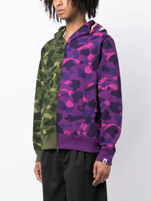 A BATHING APE®  all-over camouflage-print hoodie - Image 3