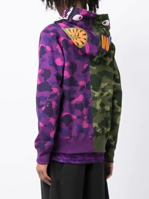 A BATHING APE®  all-over camouflage-print hoodie - Image 4