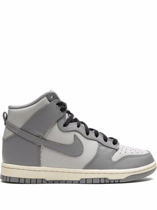 Nike  Dunk High sneakers