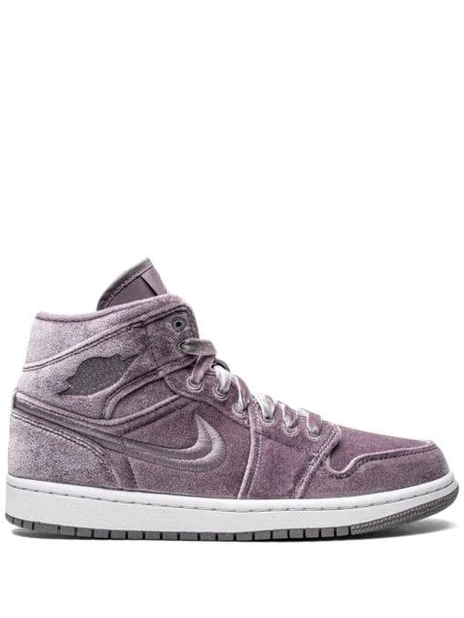 Jordan  Air Jordan 1 Mid SE sneakers "Purple Velvet"