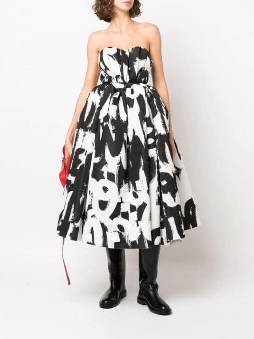 Alexander McQueen  McQueen Graffiti print strapless dress - Image 2