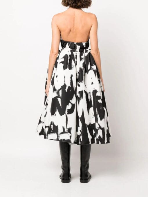 Alexander McQueen  McQueen Graffiti print strapless dress - Image 4