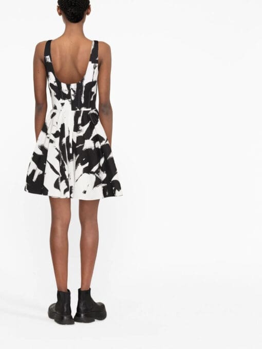 Alexander McQueen  logo-print flared dress - Image 3