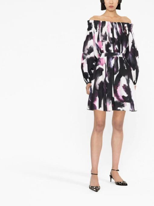 Alexander McQueen  off-shoulder abstract-print minidress - Image 2